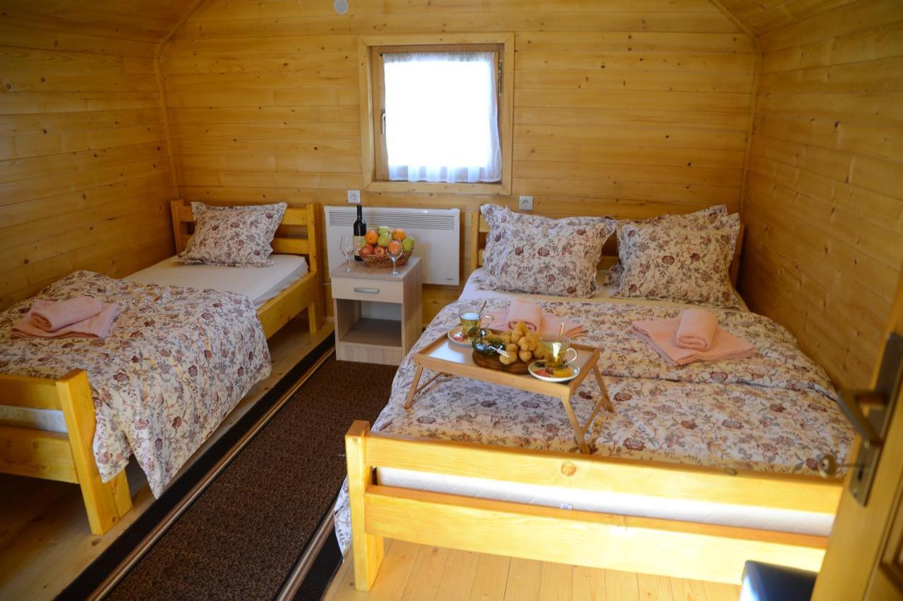 Ferienhaus Skrivena *